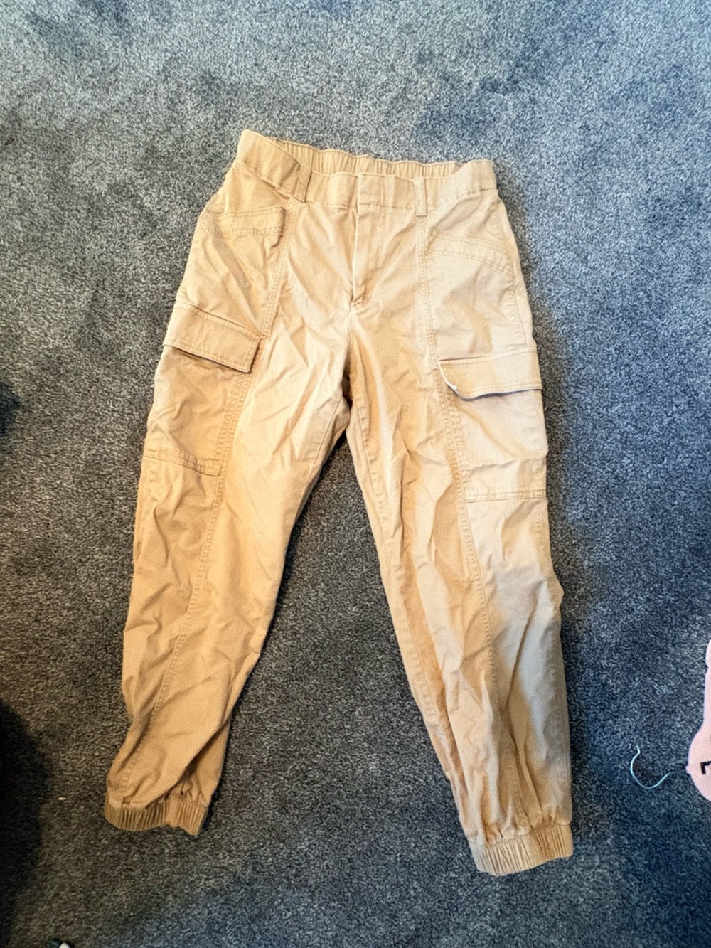 GAP Men's Cargo Jogger Pants - Khaki - never worn